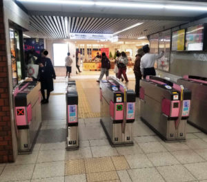 エディオンアリーナ大阪(大阪府立体育会館)アクセス なんば駅